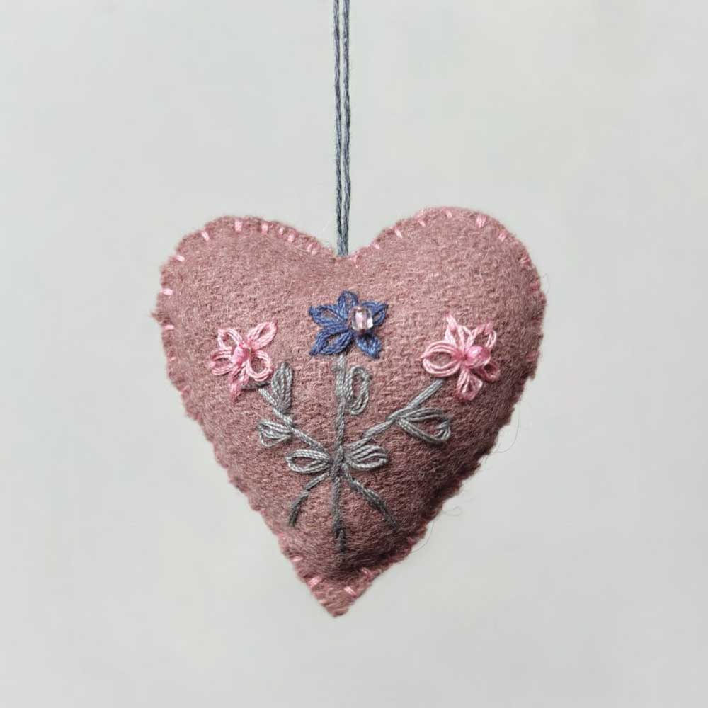 Natural Small Heart Hanging Ornament | Felt Easter Decoration | 4.5cm Wide