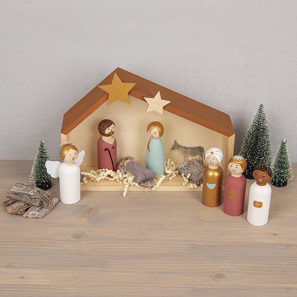 Wooden Christmas Nativity Set to Decorate | Stable & Figures | 15cm Tall