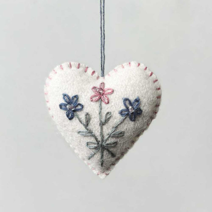 Natural Small Heart Hanging Ornament | Felt Easter Decoration | 4.5cm Wide