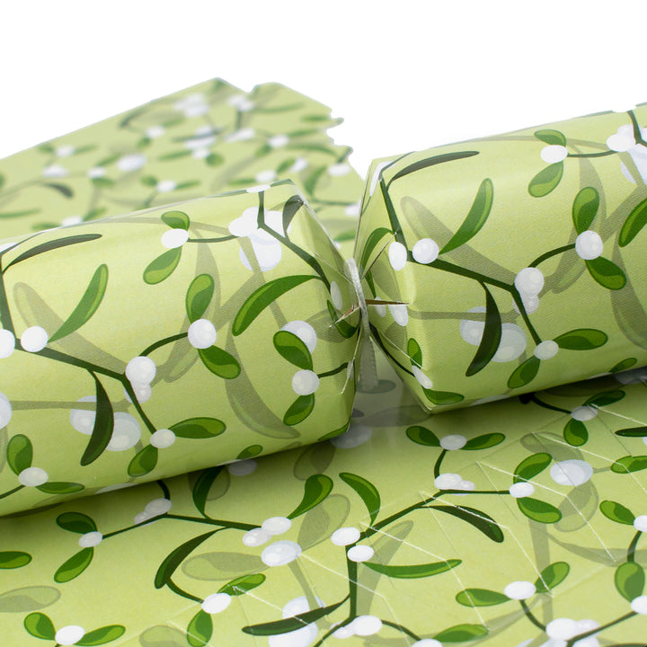 Simply Mistletoe | Tulletastic Christmas Cracker Kit | Makes 6 Large Crackers