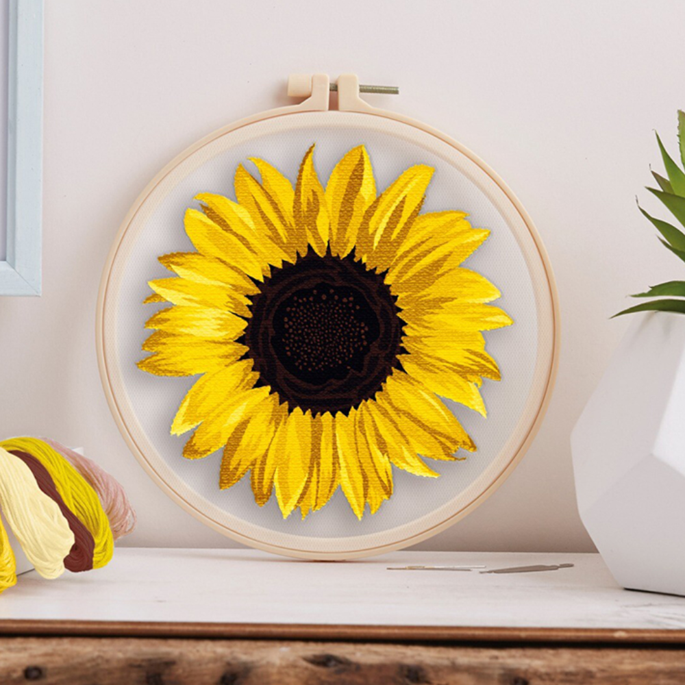 Sunny Sunflower | Complete Embroidery Kit | Transparent Background | 20cm Hoop
