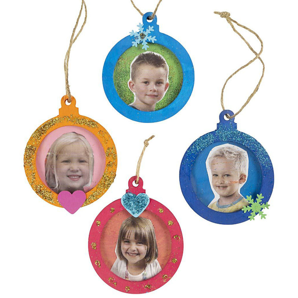 Three Chunky Wooden Hanging Christmas Bauble Style Frames to Decorate