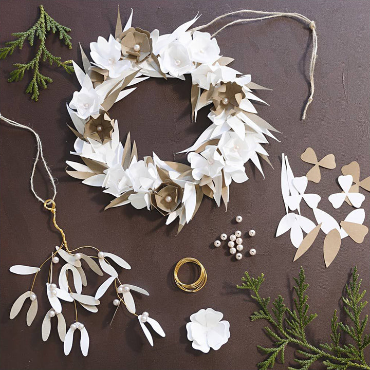 Botanical Christmas | Paper Craft Kit for Adults | Door Wreath &amp; Hanger