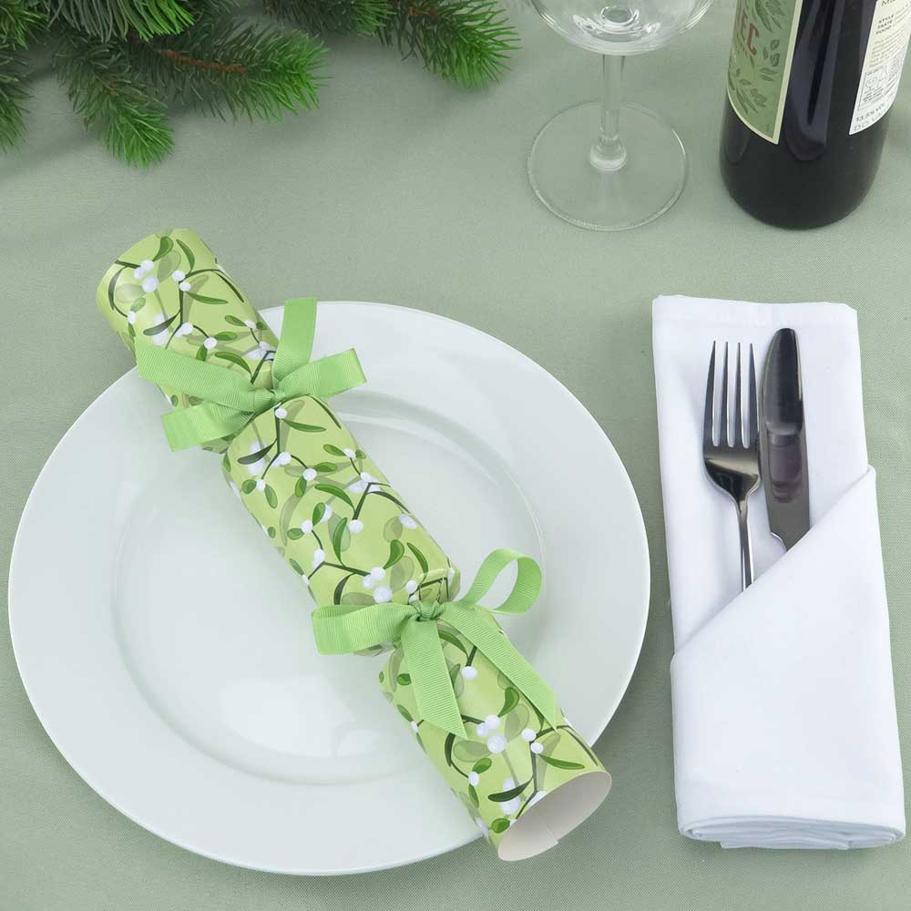 Simply Mistletoe | 4 or 6 Ready to Fill Christmas Crackers | Just Add Gifts