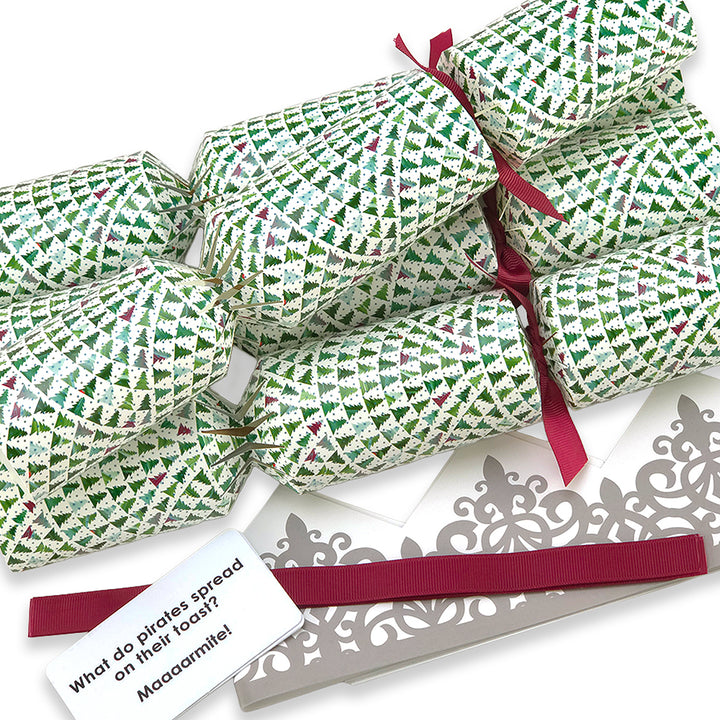 Christmas Tree Wave | 4 or 6 Ready to Fill Christmas Crackers | Just Add Gifts