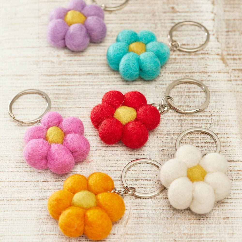 Felt Daisy Flower Keyring | Fair Trade | Single | Mini Gift | Cracker Filler