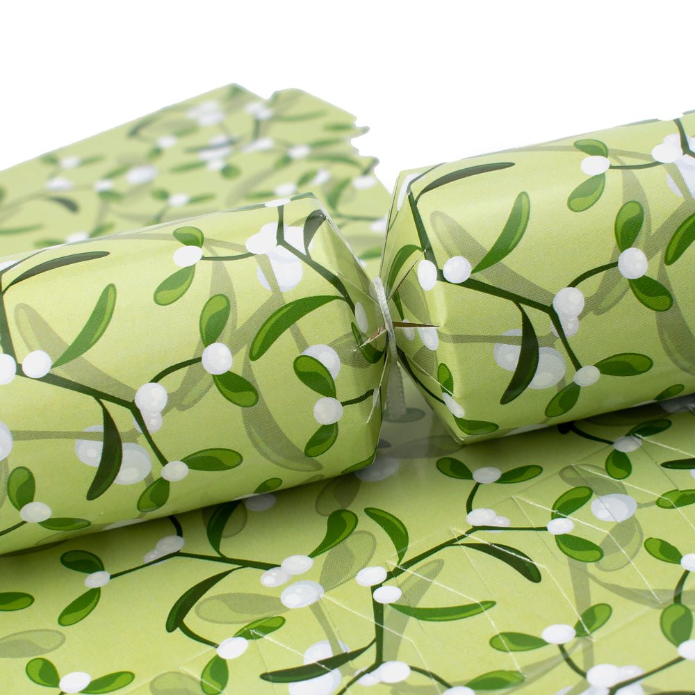 Simply Mistletoe | Tulletastic Christmas Cracker Kit | Makes 6 Large Crackers