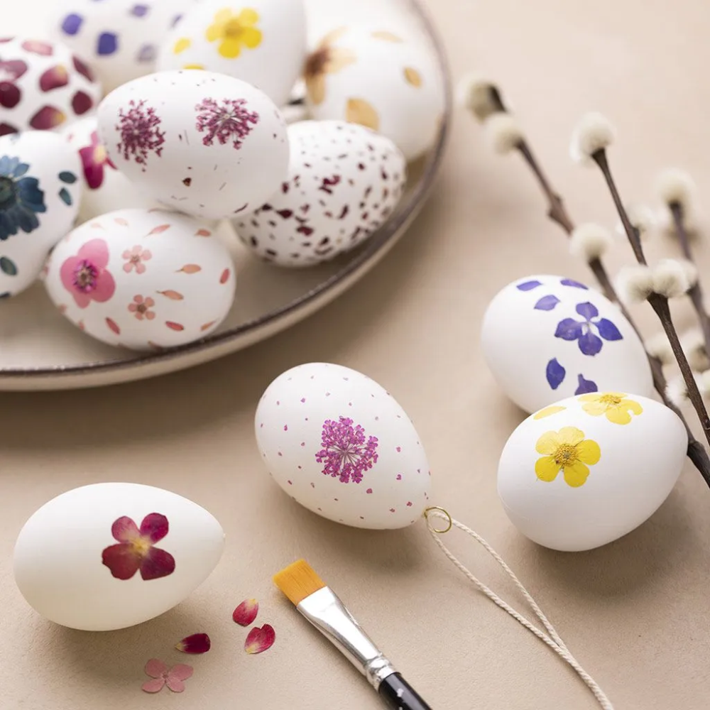 Decorate your Own Hanging Easter Tree Egg Baubles with Gold Hangers
