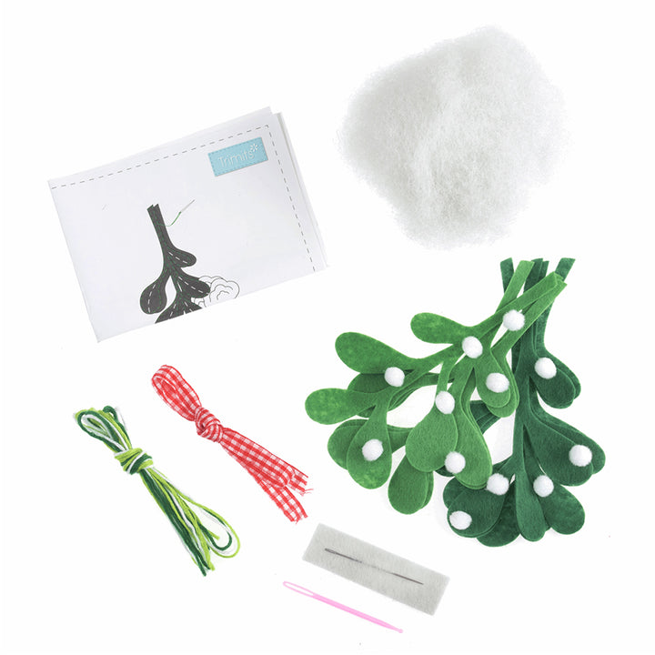 Felt Christmas Mistletoe Hanging Ornament Sewing Craft Kit | DIY Decoration