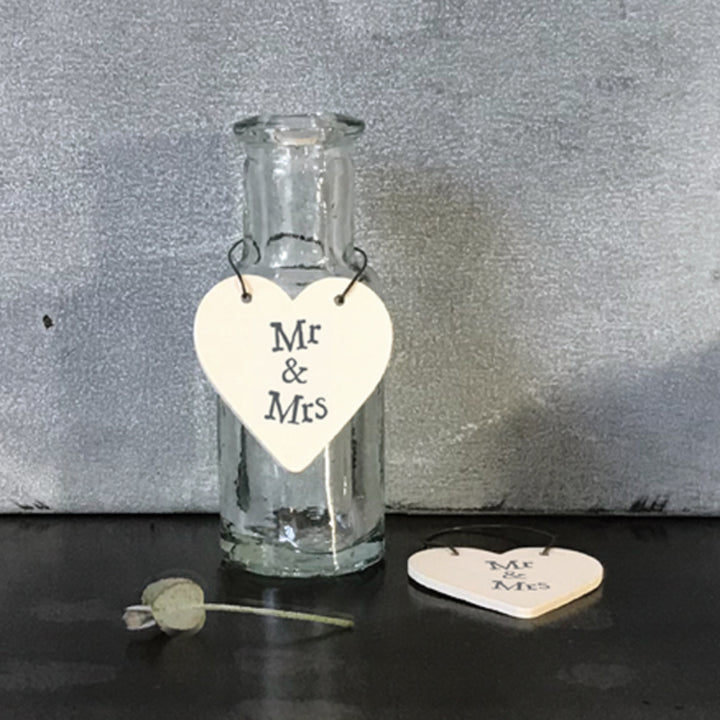 Mr & Mrs - Mini Wooden Hanging Heart - Wedding Cracker Filler Gift