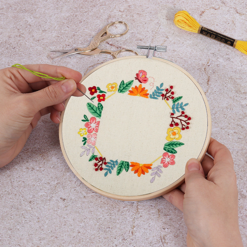 Floral Photo Frame | Complete Embroidery Craft Kit with Hoop | 15cm Wide