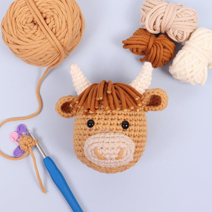 Highland Cow | Beginners Amigurumi | Complete Crochet Kit