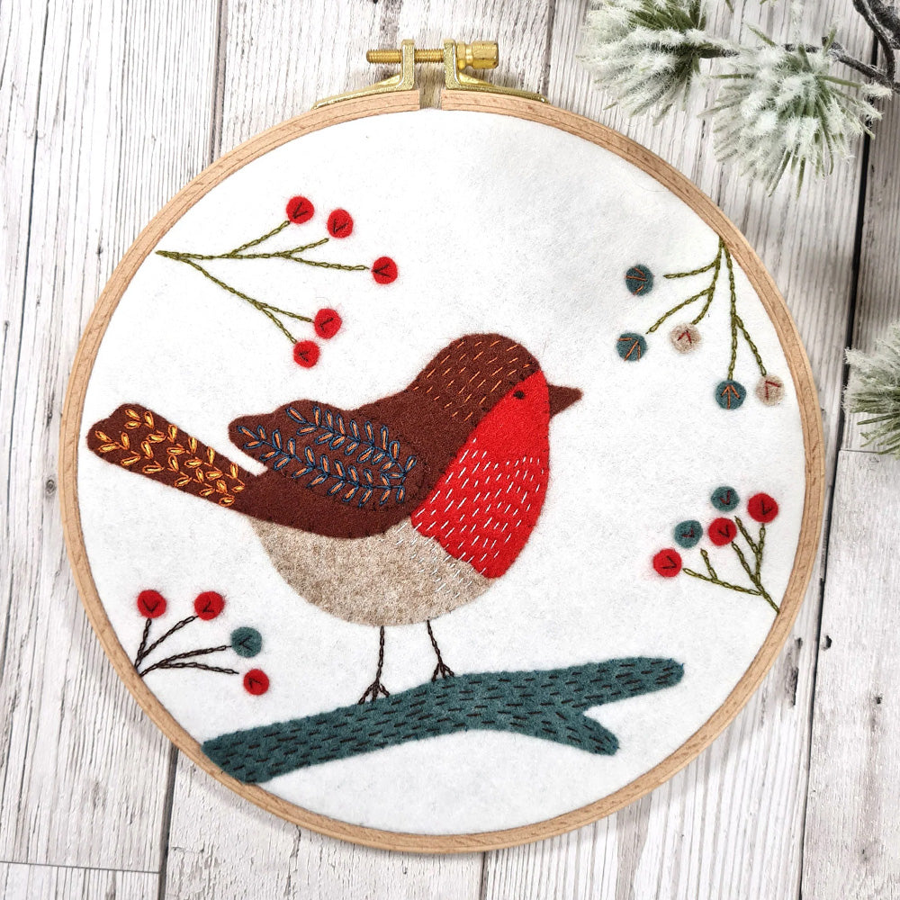 Christmas Robin | 19cm Applique Hoop Sewing Kit & Hoop | Corinne Lapierre