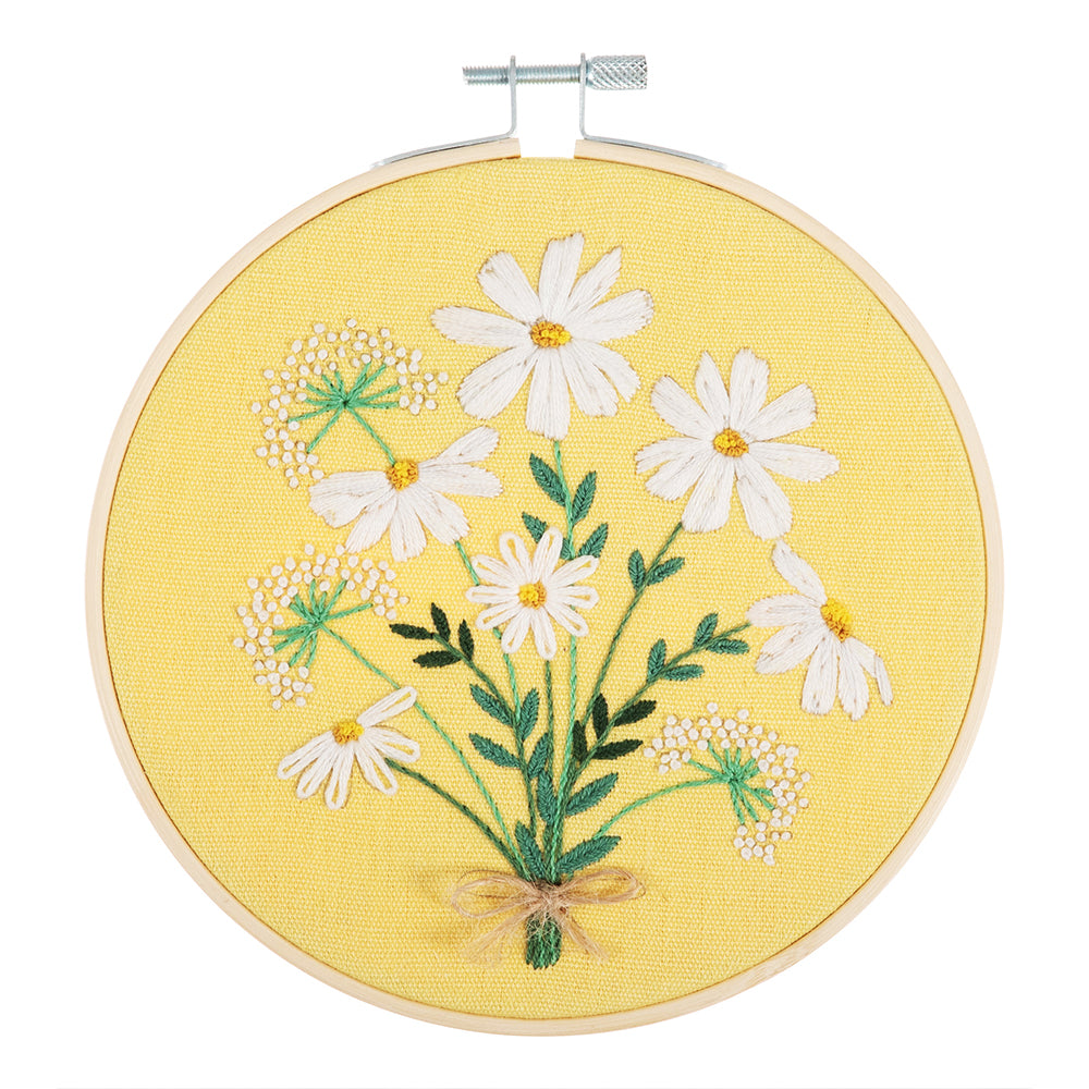 Daisies | Embroidery Craft Kit with Hoop | 15cm | Boxed Gift