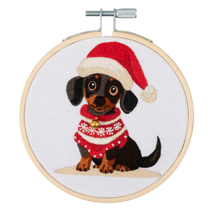 Christmas Dachshund | Complete Embroidery Kit with Hoop | 10cm Wide